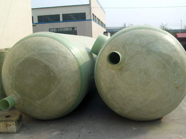 玻（bō）璃鋼化（huà）糞池