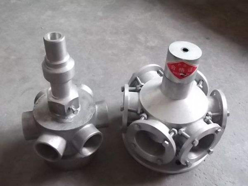 冷卻塔布（bù）水器